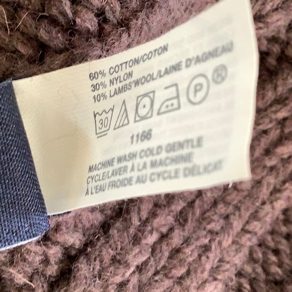 Gap men’s SCARF 70x8 inches - Picture 5 of 5